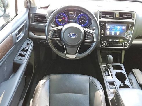 Used 2019 Subaru Outback 2.5i Limited AWD/4WD image 12