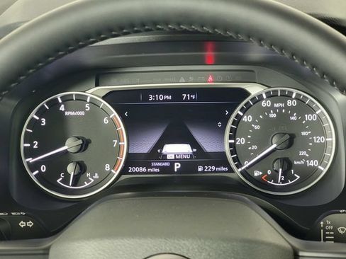 Used 2026 Nissan Rogue SV FWD image 30