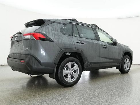 New 2025 Toyota RAV4 XLE image 21