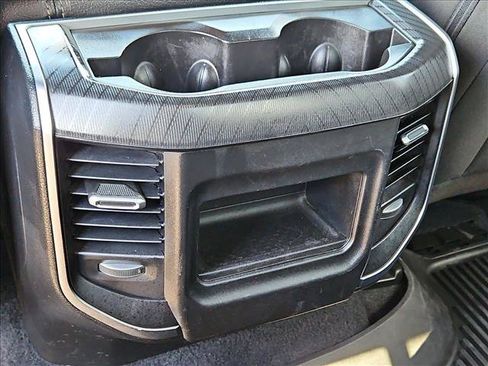 Used 2025 RAM 1500 Big Horn AWD/4WD image 16
