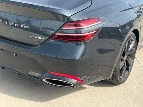 Used 2023 Genesis G70 3.3T w/ Sport Prestige Package image 13