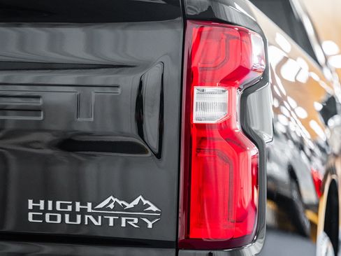 Used 2023 Chevrolet Silverado 1500 High Country w/ High Country Premium Package image 23