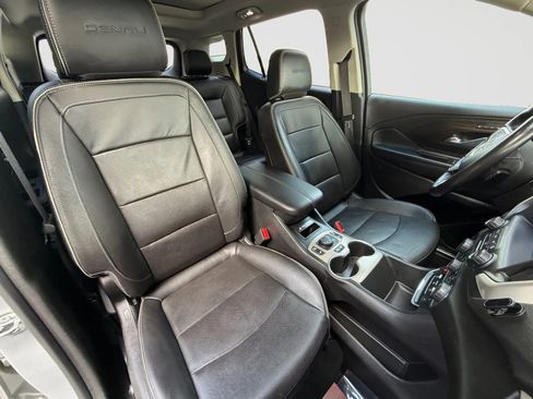Used 2018 GMC Terrain Denali w/ Advanced Safety Package AWD/4WD image 21
