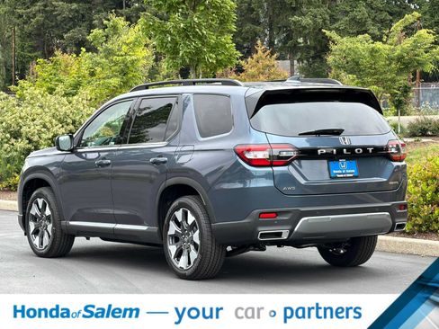 New 2026 Honda Pilot Touring image 6