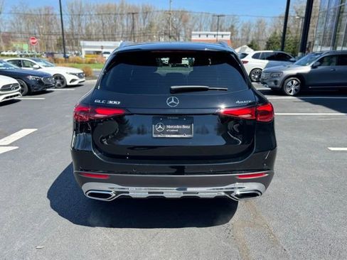 Used 2026 Mercedes-Benz GLC 300 4MATIC image 4