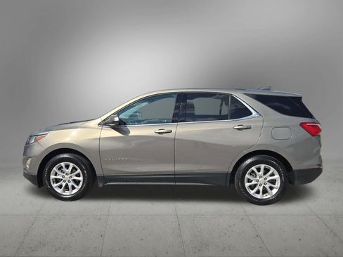 Used 2019 Chevrolet Equinox LT FWD image 3