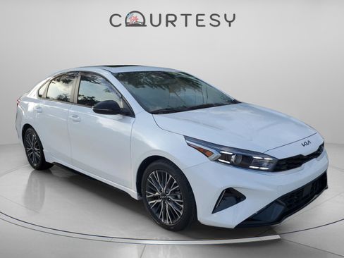 Certified 2023 Kia Forte GT-Line w/ GT-Line Premium Package image 5