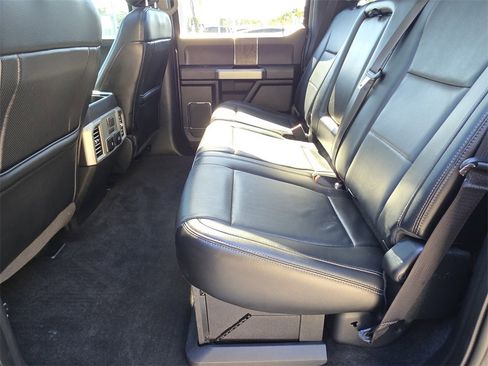 Used 2017 Ford F450 Lariat w/ Lariat Ultimate Package image 17