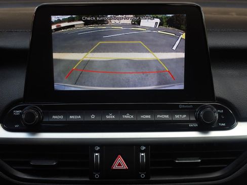 Used 2019 Kia Forte LXS FWD image 32