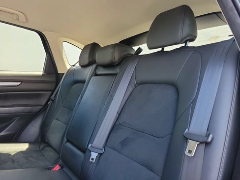 Used 2021 MAZDA CX-5 Touring FWD image 16