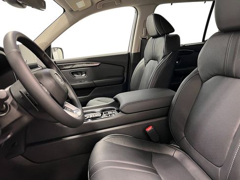 New 2025 Honda Pilot Elite image 15