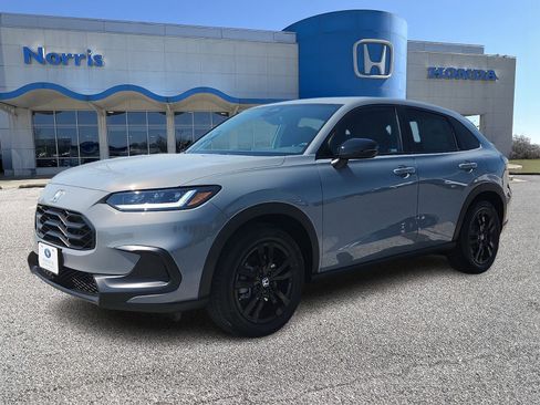New 2026 Honda HR-V Sport image 2