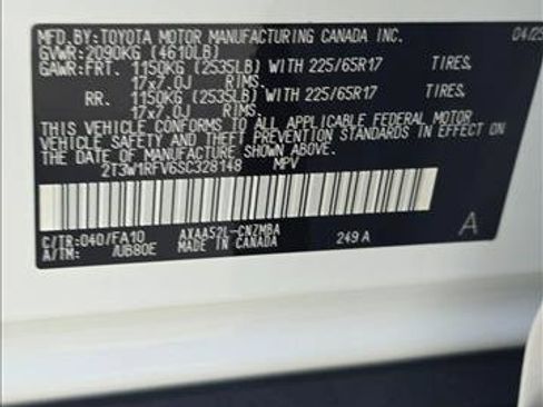 Certified 2025 Toyota RAV4 XLE FWD image 23