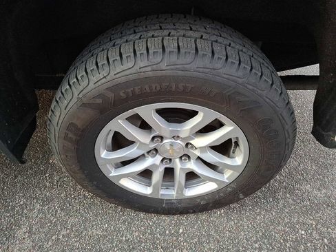 Certified 2019 Chevrolet Silverado 1500 LT w/ All-Star Edition image 6