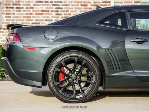 Used 2015 Chevrolet Camaro SS w/ SS Performance Package RWD image 10