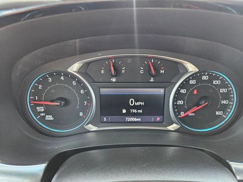 Used 2021 Chevrolet Traverse LT FWD image 15