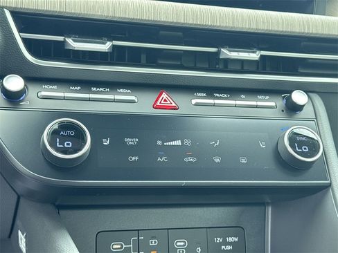 New 2025 Hyundai Sonata SEL image 24