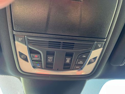 Used 2023 Acura MDX A-Spec image 33