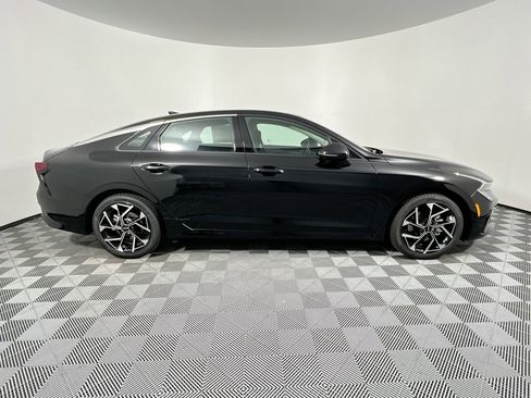 New 2026 Kia K5 EX image 2