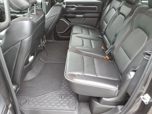 Used 2022 RAM 1500 Laramie AWD/4WD image 13