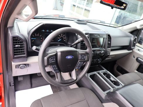 Used 2017 Ford F150 XL w/ Equipment Group 101A Mid AWD/4WD image 22