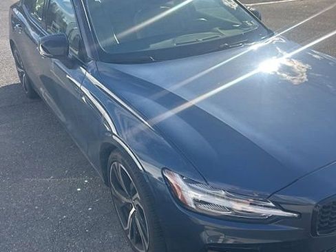 Used 2023 Volvo S60 B5 Plus w/ Climate Package AWD/4WD image 8