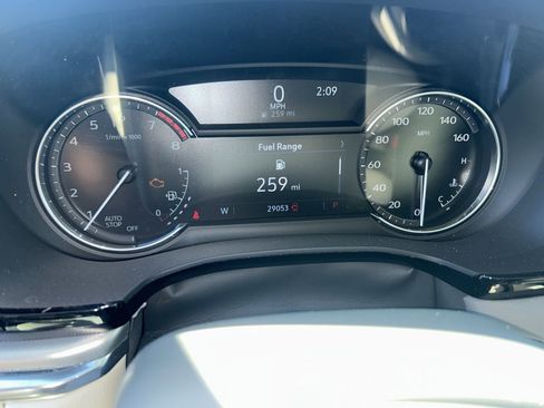 Used 2021 Cadillac XT5 Premium Luxury image 4