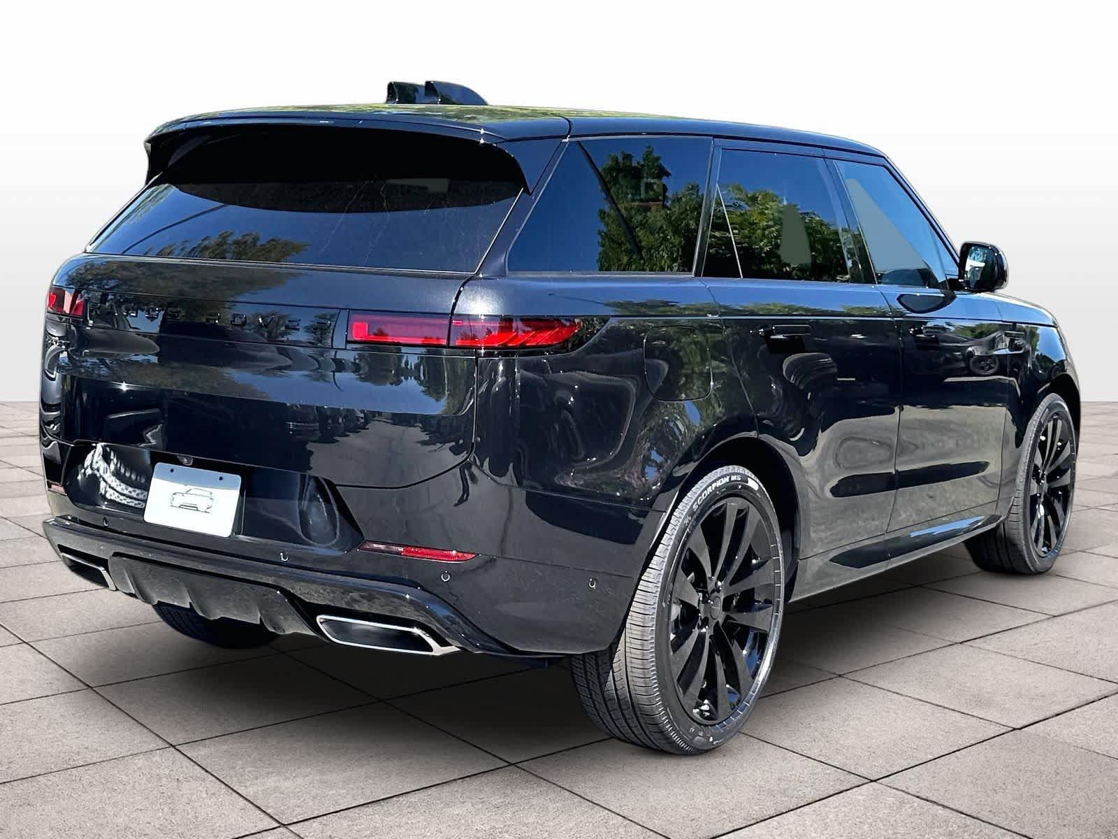 New 2026 Land Rover Range Rover Sport Dynamic SE AWD/4WD image 4