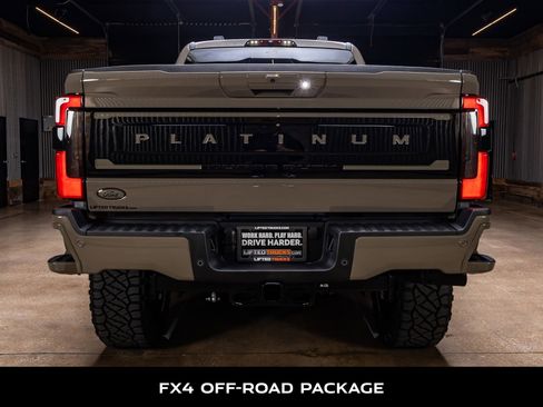 Used 2026 Ford F250 Platinum w/ Platinum Plus Package AWD/4WD image 8