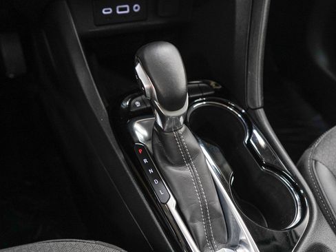 Used 2023 Buick Encore GX Preferred w/ Cold Weather Comfort Package AWD/4WD image 22