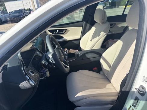 Used 2026 Mercedes-Benz E 350 Sedan image 18