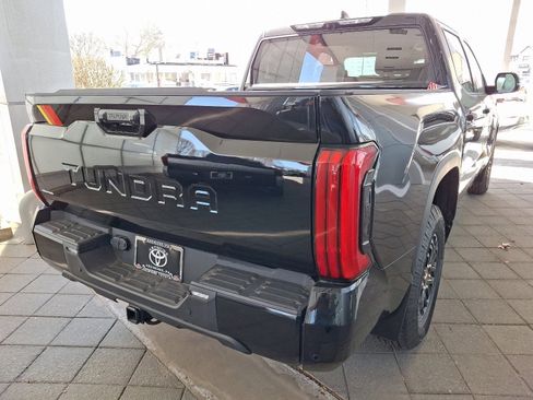 New 2025 Toyota Tundra SR5 image 4