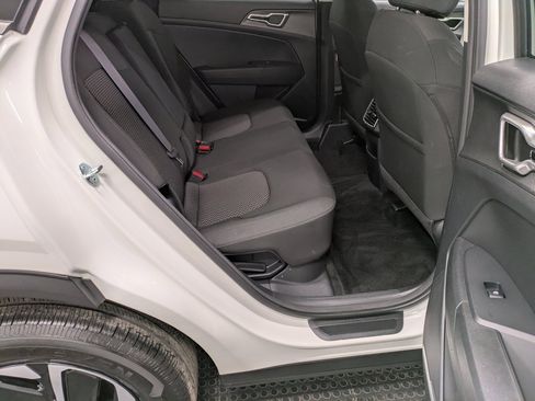 Certified 2024 Kia Sportage LX image 26