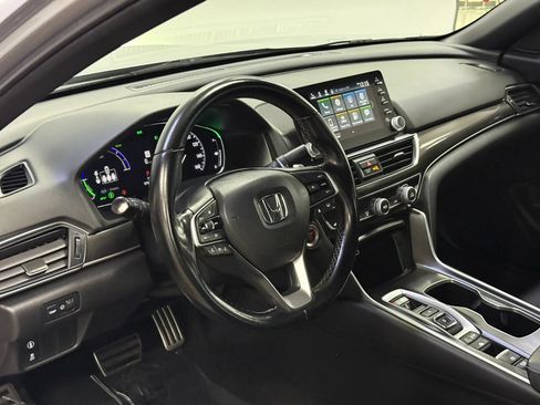 Used 2022 Honda Accord Sport image 19