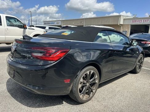 Used 2018 Buick Cascada Sport Touring w/ Dark Effects Package FWD image 8