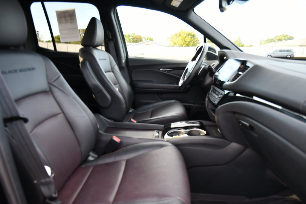 Used 2023 Honda Ridgeline Black Edition image 30