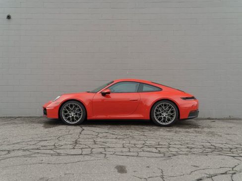 Certified 2025 Porsche 911 Carrera image 2
