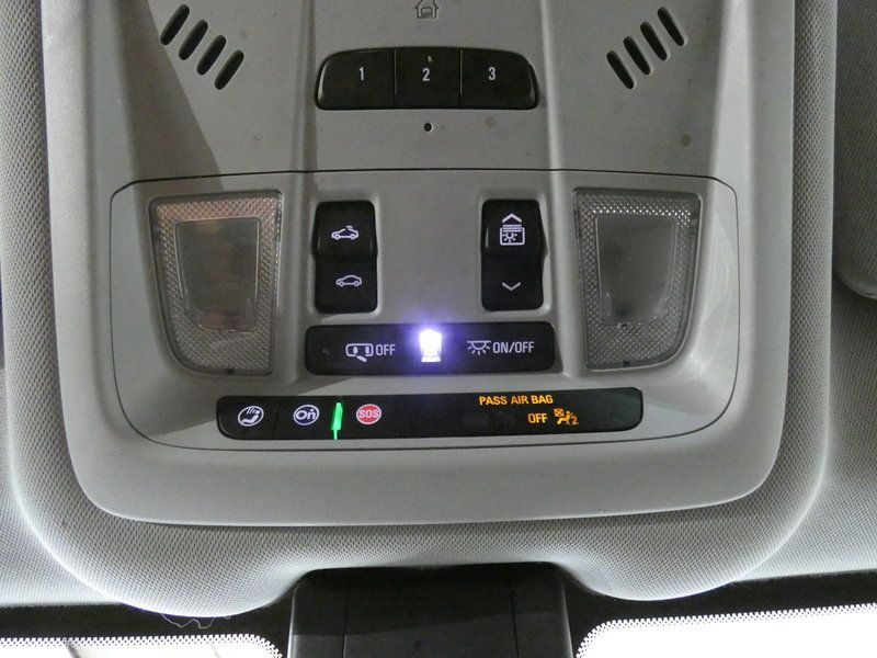 Used 2021 GMC Terrain SLT w/ Infotainment Package II AWD/4WD image 16