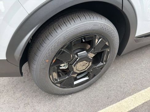 New 2026 Kia Sportage X-Line image 6