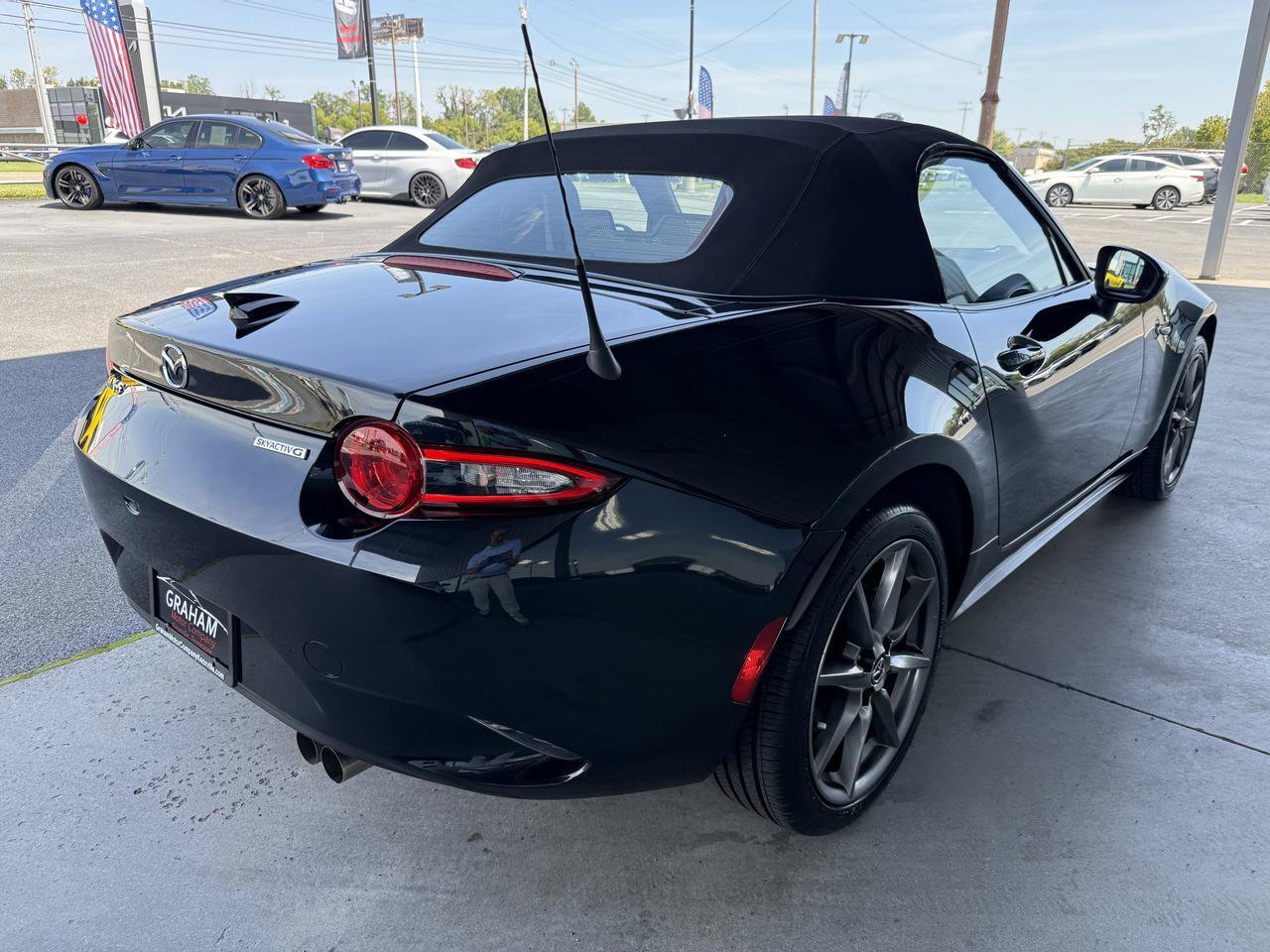 Used 2023 MAZDA MX-5 Miata Grand Touring w/ Weather Package RWD image 4