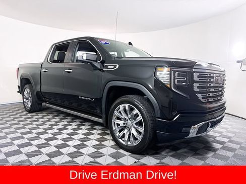 Used 2026 GMC Sierra 1500 Denali w/ Denali Reserve Package AWD/4WD image 1