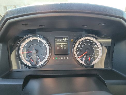 Used 2023 RAM 1500 Classic Warlock image 18