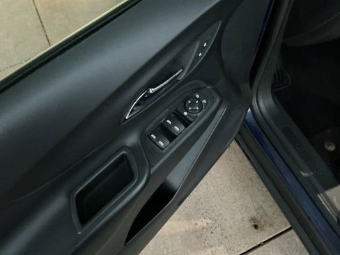 Used 2022 Chevrolet Equinox LT image 15