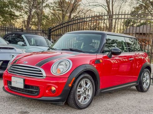 Used 2013 MINI Cooper Hardtop image 4