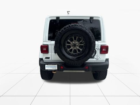 Used 2022 Jeep Wrangler Unlimited Rubicon AWD/4WD image 7