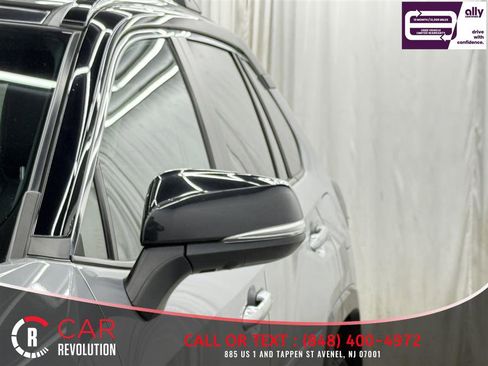 Used 2022 Toyota RAV4 XSE image 44