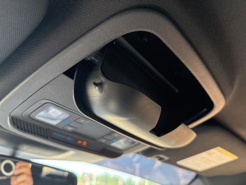 Used 2023 Ford Explorer ST-Line image 24