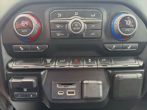 Used 2020 Chevrolet Silverado 2500 LTZ w/ Gooseneck/5TH Wheel Package image 13