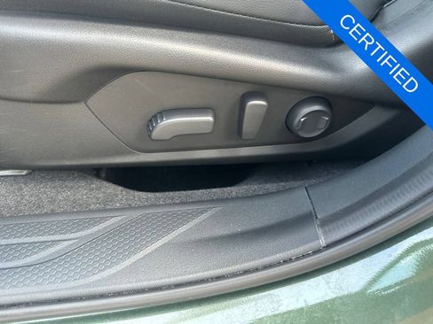 Certified 2026 Subaru Outback Limited AWD/4WD image 12