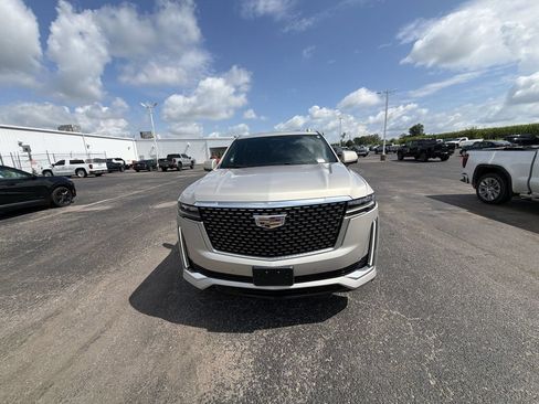 Certified 2021 Cadillac Escalade ESV Premium Luxury AWD/4WD image 37